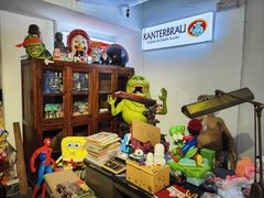 -seed station 中古玩具店(北投购物店)