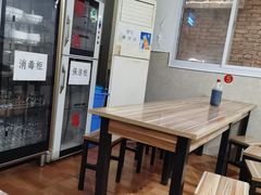 -老字号杨坡红油米线腊汁肉夹馍(东四道巷店)