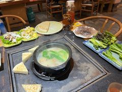 -有一锅·野生菌黑山羊腊排骨火锅(古城北门店)
