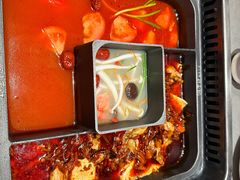 -洞子口重庆鲜货火锅(楚翘城旗舰店)