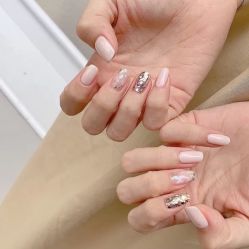 -EAST日式美甲美睫沙龙