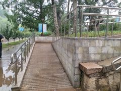 -元大都城垣遗址公园