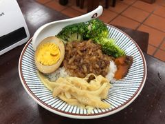 -胡须张鲁肉饭(台北大安店)