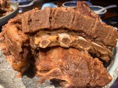 特色大铁锅烀腔骨-95号酱骨·一块豆腐(展春园西路店)