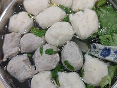 生汆丸子汤-周口正宗烧麦店