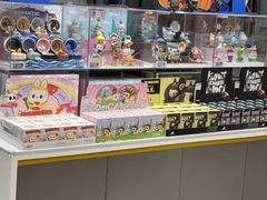 -泡泡玛特POPMART(世豪广场店)