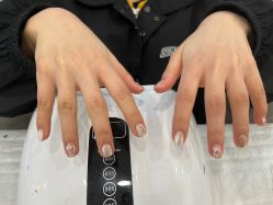 -斯馨·健康美甲美睫