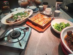 -鱼你相聚·河鲜馆(袁家岭店)