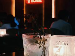 -TZ House音乐现场(来福士中心店)