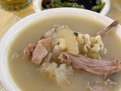 -红旗山庄(圭峰山店)