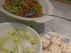 -绿草地·湘菜(酃湖师院店)