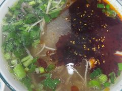 -京穆兰兰州牛肉面·清真(盛龙广场店)