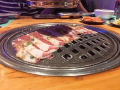 -唯成•韩国炭火烤肉 유성고기