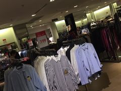 -香港ELEMENTS圆方