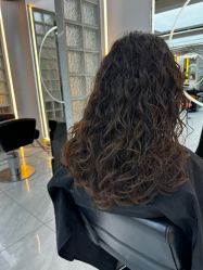 -赤道 Hair Salon