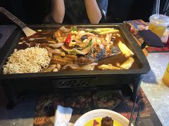 -吞鱼兽麻辣烤鱼(万达店)