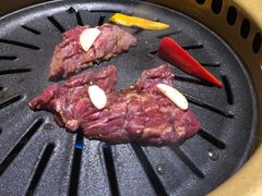 -炼火烤肉店