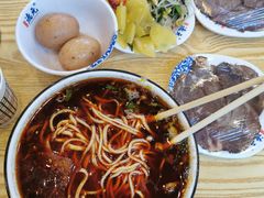 -德元兰州纯汤牛肉面