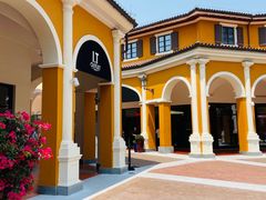 -佛罗伦萨小镇广佛名品奥特莱斯(疏港路店)