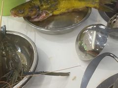 -雍和会海鲜姿造自助(湖东路店)