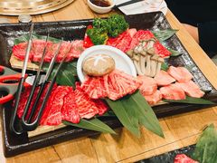 -炼火烤肉店