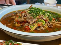 -兔行天下-鸿鹤鲜锅兔(中海国际店)