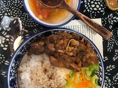 -蜗牛小馆醉乡民谣云南菜(惠新西里店)