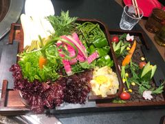 -蘸小院铁锅炖·蘸酱菜·东北菜(怀远门店)