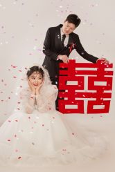 -二十一世纪婚纱摄影(省府前街店)