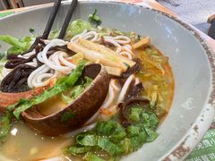 苗家口味酸笋宽粉-百春原湖南牛肉粉(百联世纪店)