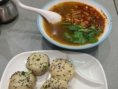 -小杨生煎(白玉兰广场店)