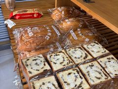 -秀云俄罗斯列巴屋(军星小区店)