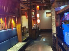 -挂旗柴锅鸡(蚌山区嘉年华店)