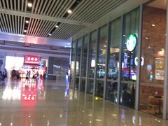 -星巴克(上海虹桥站2A检票口)