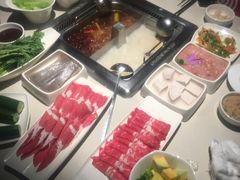 鸳鸯锅-海底捞火锅(万丰桥店)