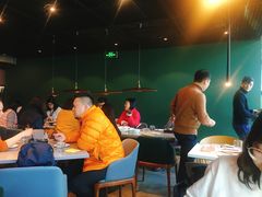 大堂-半山腰·云南菜(侨福芳草地店)