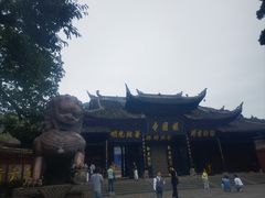 -峨眉山报国寺