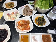 -木槿花韩式炭烤·熟成肉工坊(孙文东路店)
