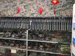 -亲兄弟真人CS团建拓展基地
