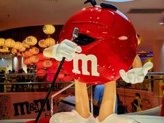 -m豆巧克力世界(上海世茂广场店)