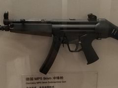 -轻武器博物馆