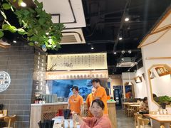 -馋三尺蟹粉小笼(人民广场店)