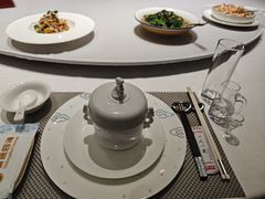 -薈通四海·海鲜火锅酒楼(国贸店)