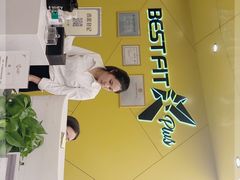 -贝菲特游泳健身(徐泾店)