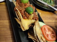 炸鱼-Limapulo: Baba Can Cook