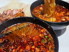 -牵人麻辣粉(粉巷店)