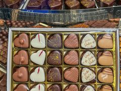 -Laderach 莱德拉(上海环贸iapm店)