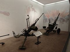 -轻武器博物馆