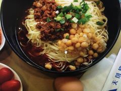 -重庆老字号·吴抄手·高豆花(T3航站楼店)