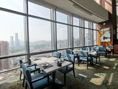 -华强广场酒店-椰香高空自助餐厅